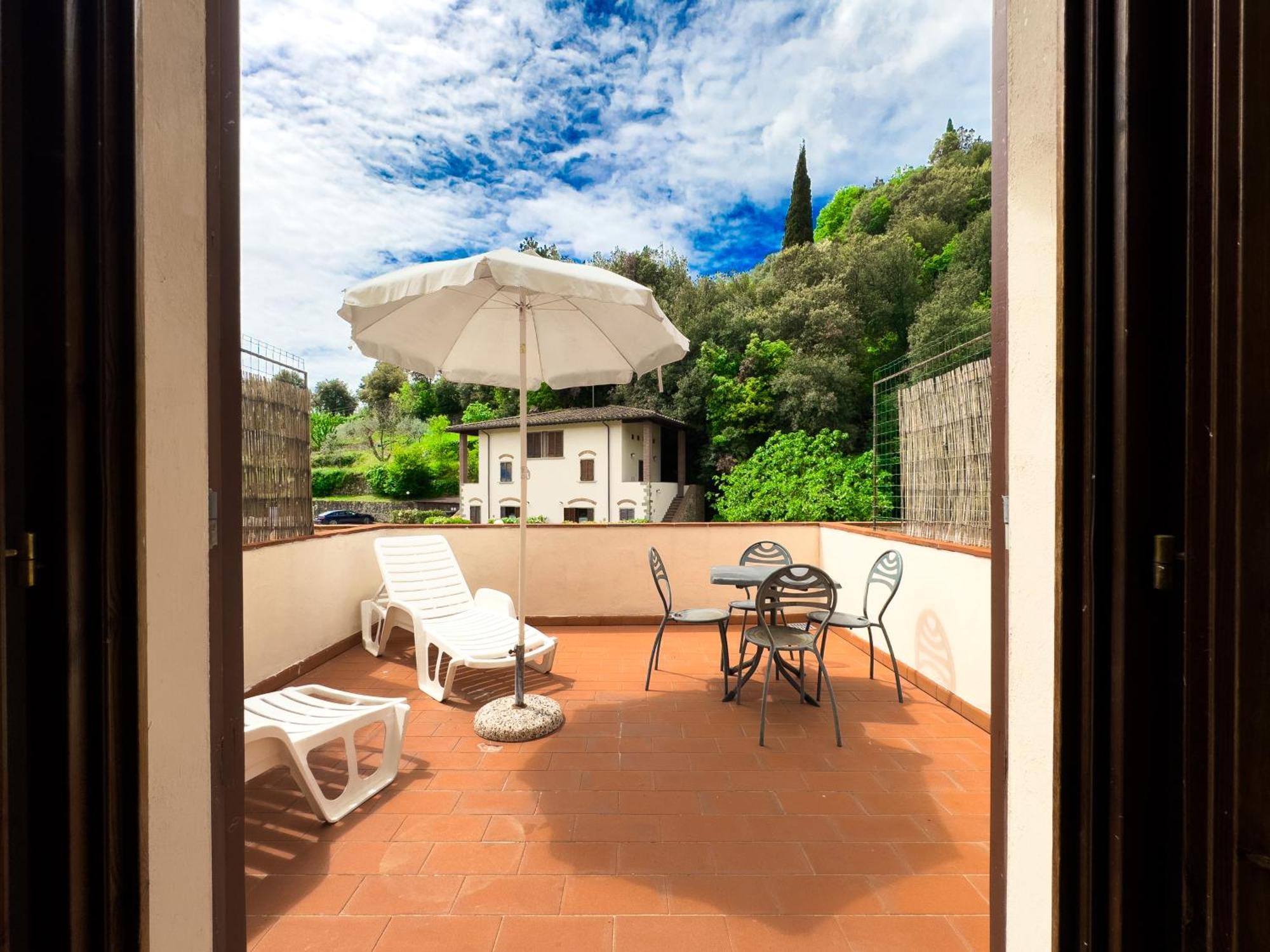 La Ferriera Exclusive Resort - Pool & Waterfall Loro Ciuffenna Luaran gambar