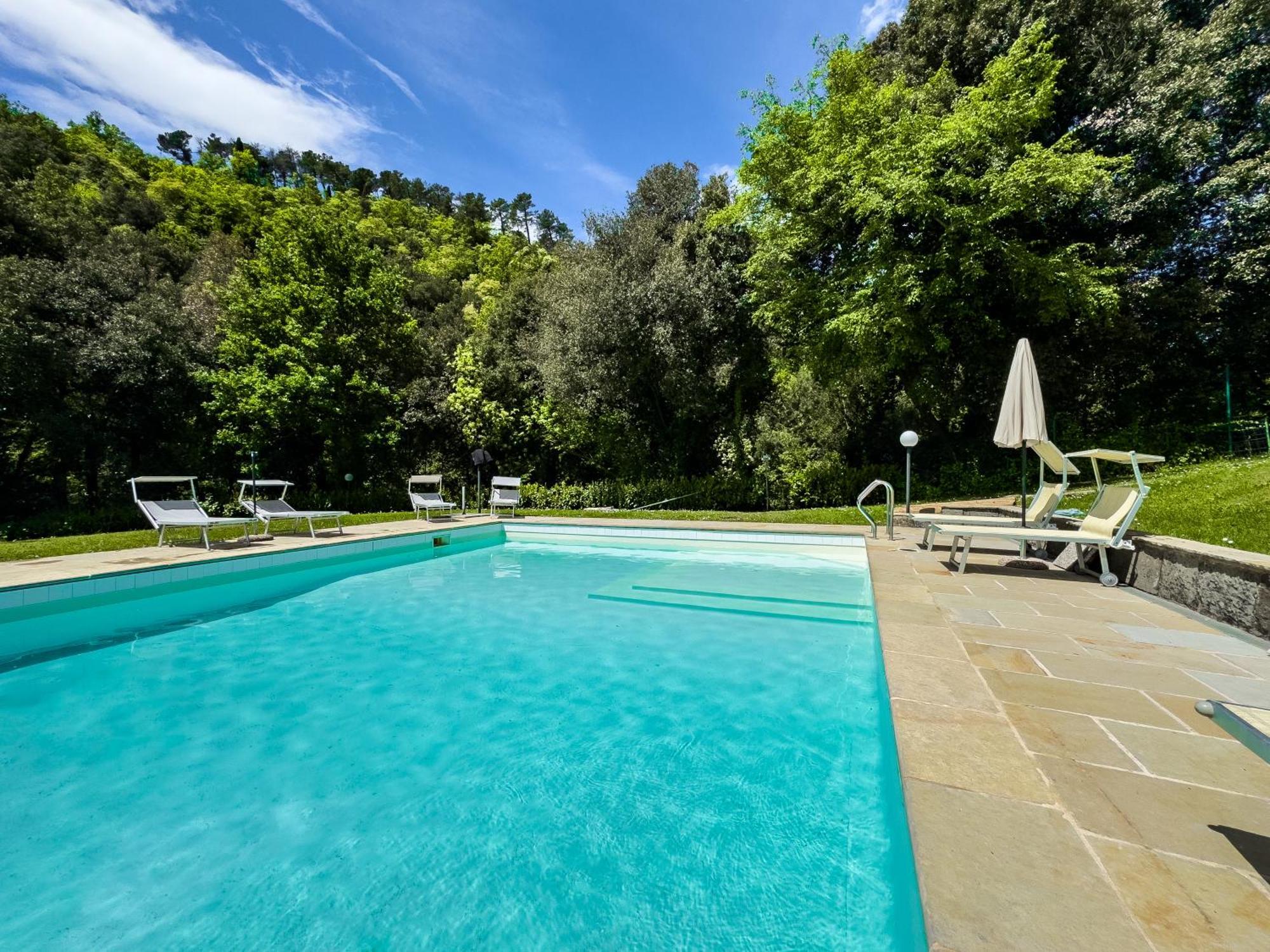 La Ferriera Exclusive Resort - Pool & Waterfall Loro Ciuffenna Luaran gambar