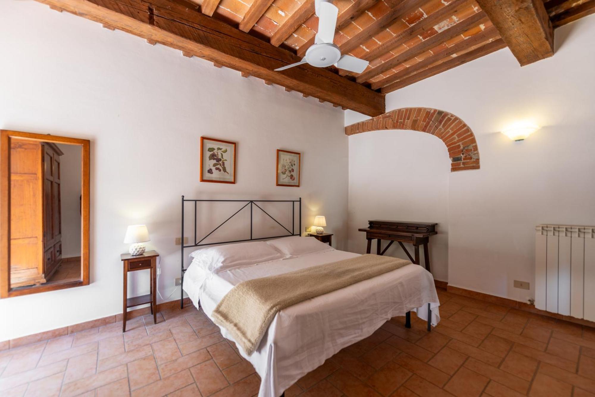 La Ferriera Exclusive Resort - Pool & Waterfall Loro Ciuffenna Luaran gambar
