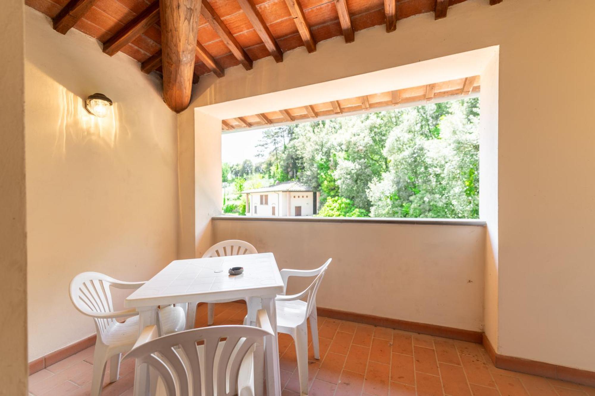 La Ferriera Exclusive Resort - Pool & Waterfall Loro Ciuffenna Luaran gambar