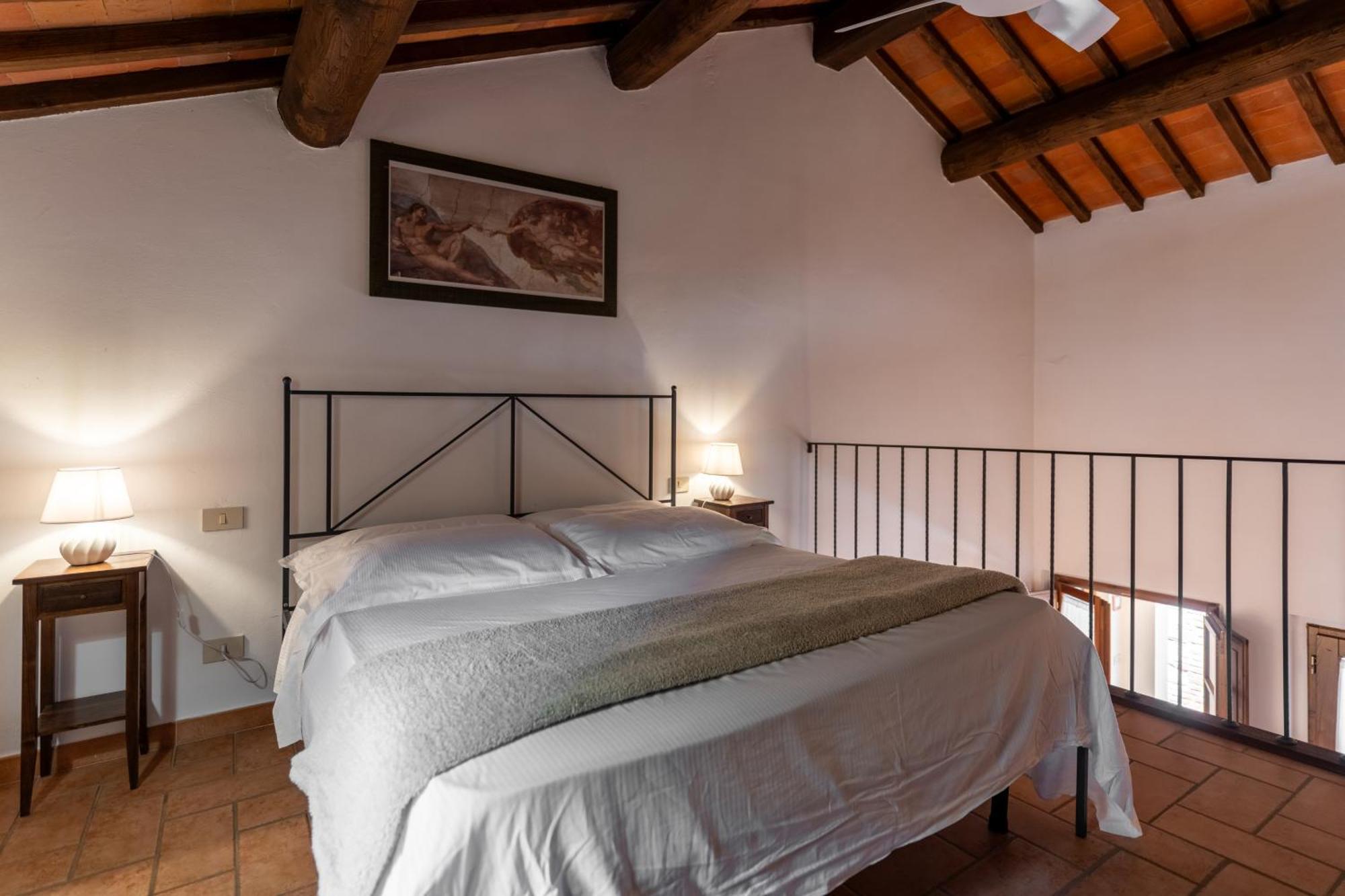 La Ferriera Exclusive Resort - Pool & Waterfall Loro Ciuffenna Luaran gambar